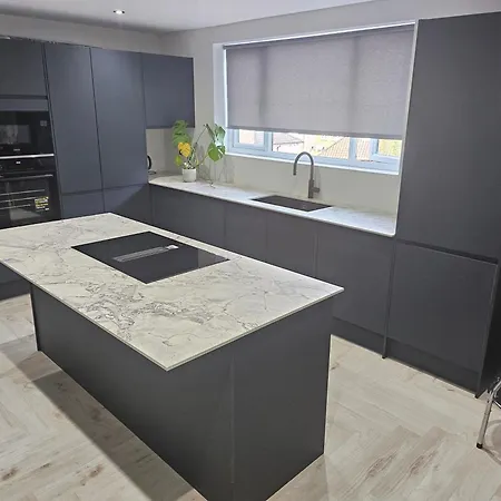 Apartamento Luxury 3 Bed Next To Centre