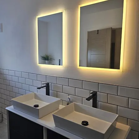 Luxury 3 Bed Next To Centre Apartamento