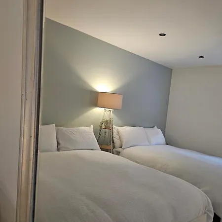Luxury 3 Bed Next To Centre Apartamento
