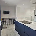 شقة Luxury 3 Bed Next To Centre *