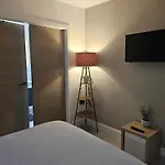 Luxury 3 Bed Next To Centre