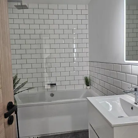 Luxury 3 Bed Next To Centre * Leeds (West Yorkshire)