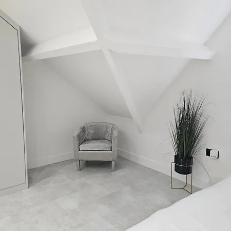 Apartamento Luxury 3 Bed Next To Centre