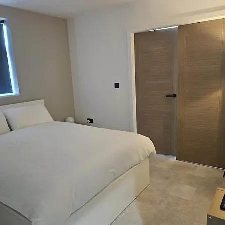 Luxury 3 Bed Next To Centre * Leeds (West Yorkshire)