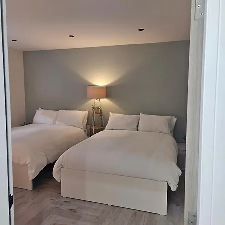 Luxury 3 Bed Next To Centre * Leeds (West Yorkshire)