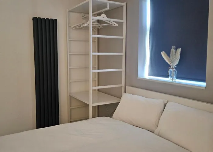 Luxury 3 Bed Next To Centre Leeds (West Yorkshire)