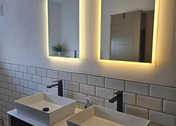 Luxury 3 Bed Next To Centre Apartamento